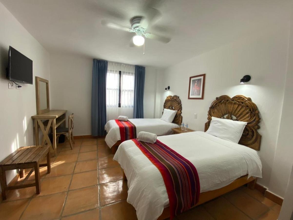 סאן מיגל דה אלנדה Hotel La Lejona מראה חיצוני תמונה