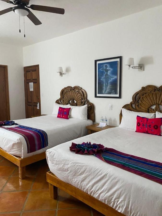 סאן מיגל דה אלנדה Hotel La Lejona מראה חיצוני תמונה