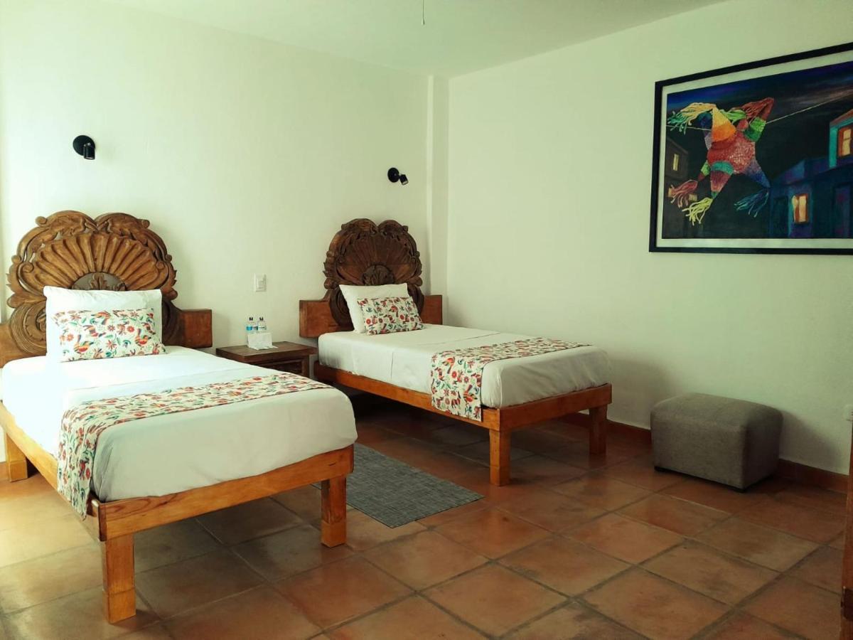 סאן מיגל דה אלנדה Hotel La Lejona מראה חיצוני תמונה