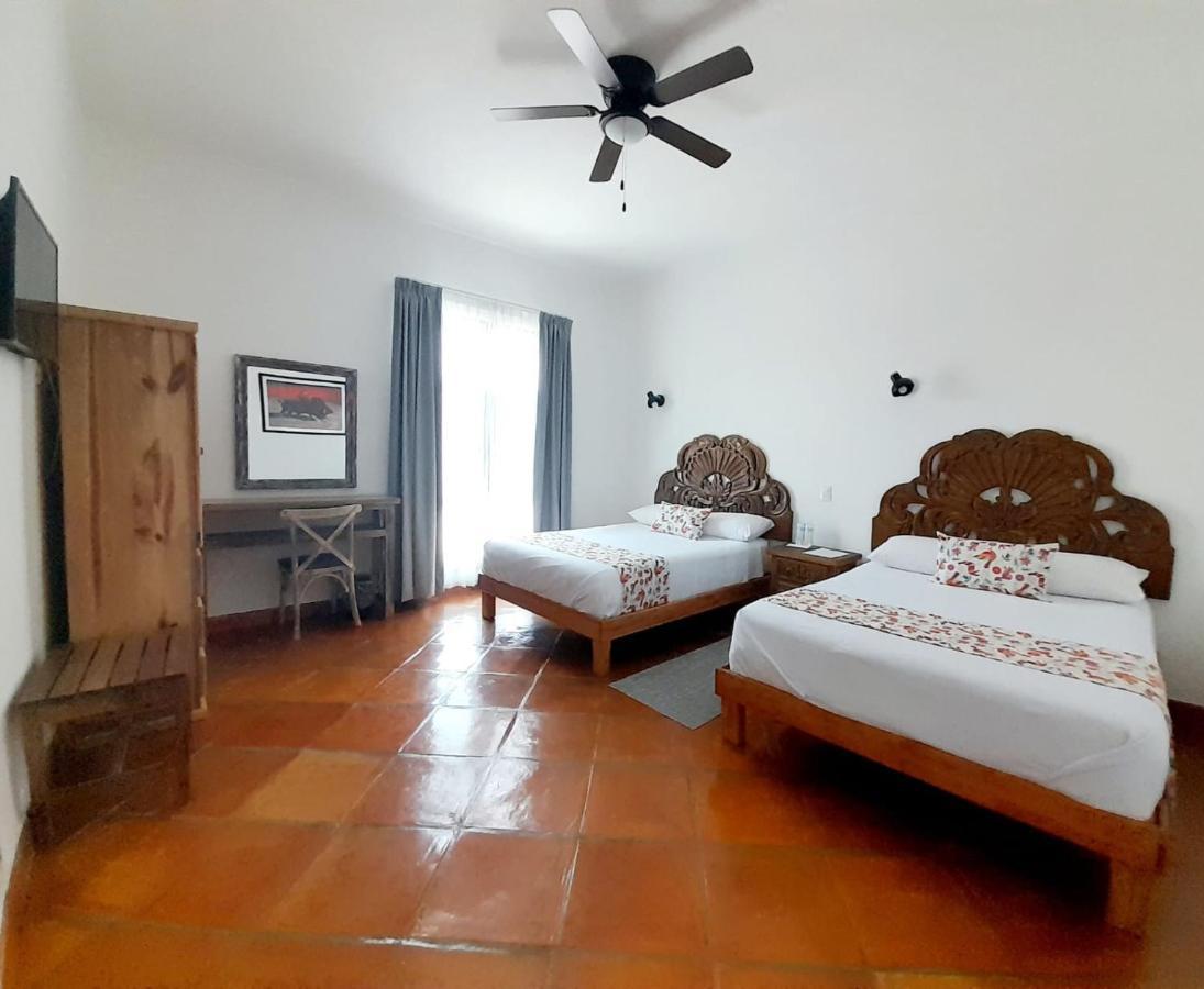 סאן מיגל דה אלנדה Hotel La Lejona מראה חיצוני תמונה